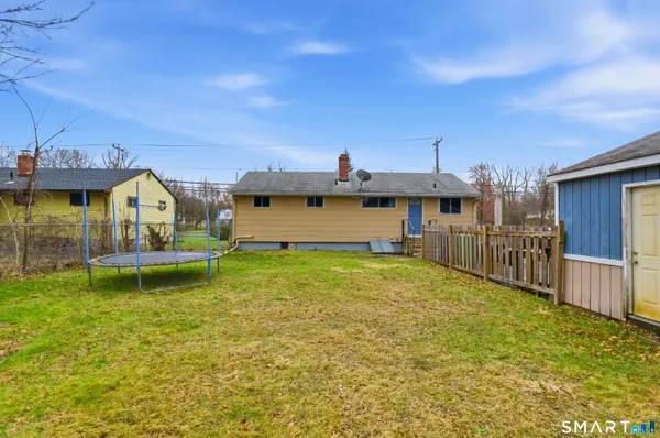 $289,900 | 140 Cottage Grove Road, Bloomfield, CT 06002