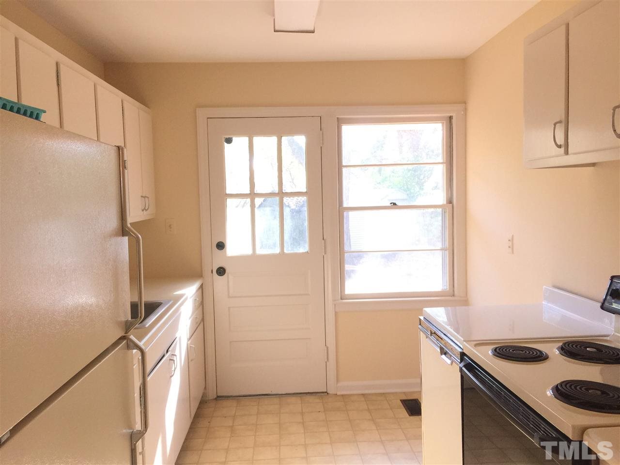 904 Culpepper Lane Raleigh, NC 27610 - Photo 9 of 18 Gallery Image 9