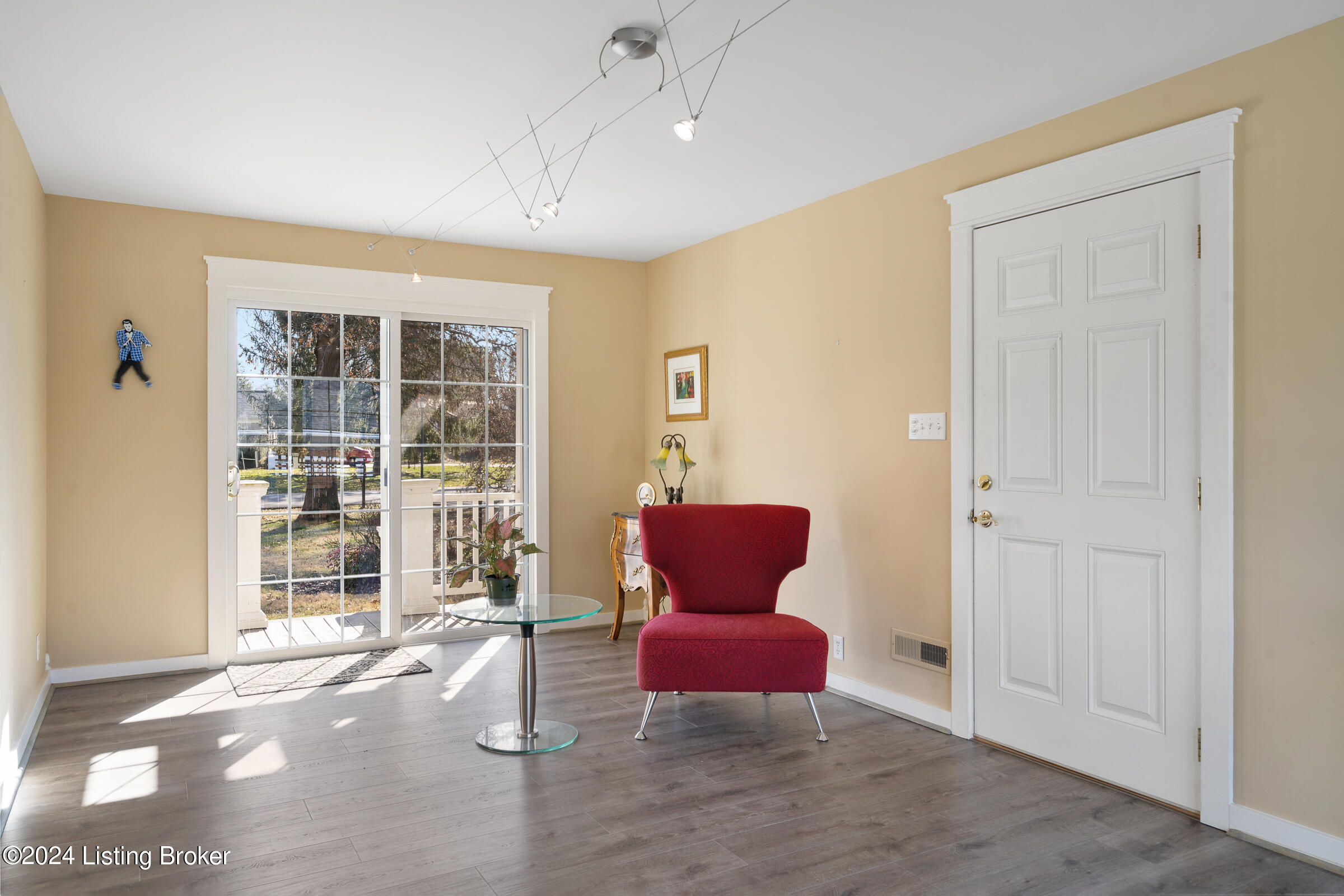 220 South Hampton Road Louisville, KY 40222 - Photo 22 of 43 220 S Hampton Rd-30