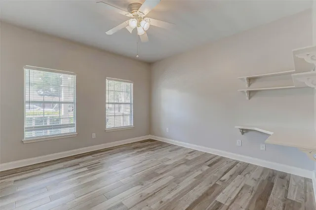 a view of utility room with washer and dryer