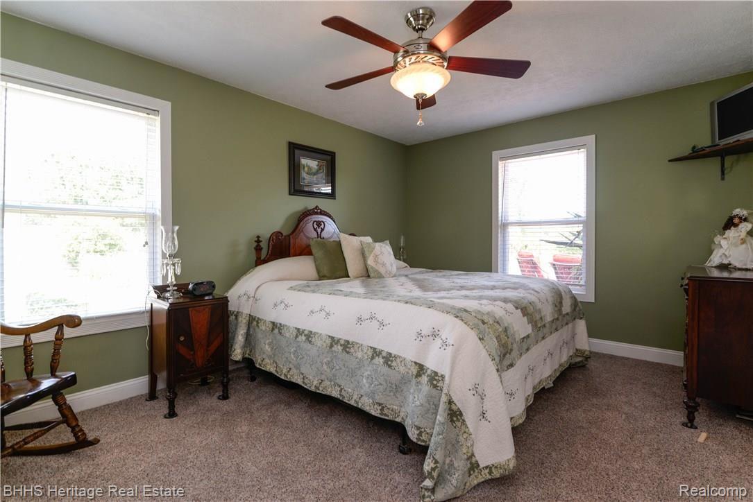 10100 Chase Lake Road Fowlerville, MI 48836 - Photo 16 of 41 Master Fits King Size Bed