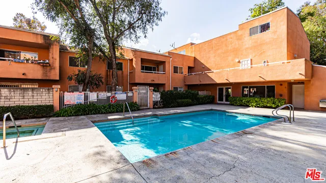 $295,000 | 12601 Van Nuys Boulevard, Unit 218, Pacoima, CA 91331