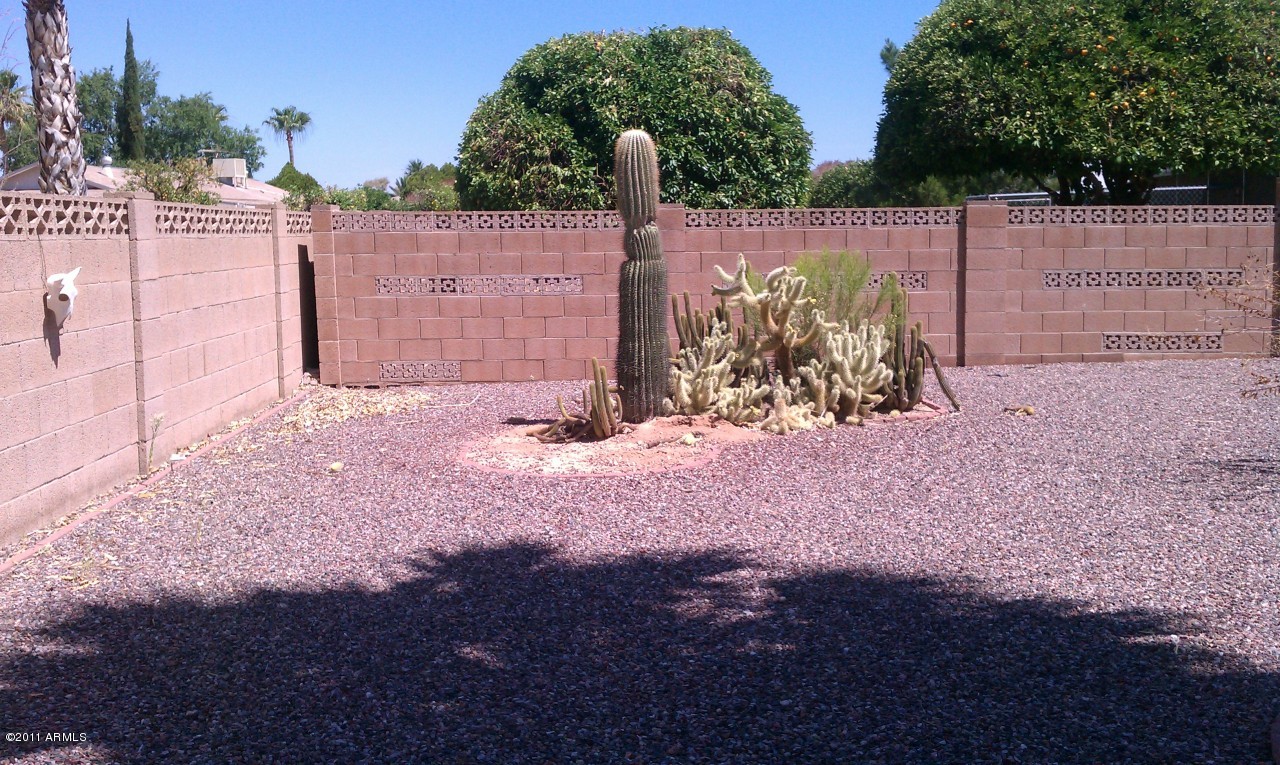 11037 West Oak Ridge Road Sun City, AZ 85351 - Photo 9 of 11 Oak ridge