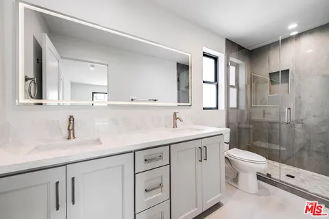 $2,599,000 | 5954 Simpson Avenue, Los Angeles, CA 91607