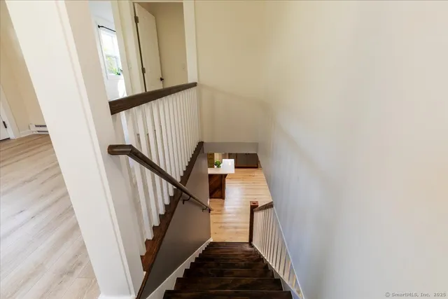 $325,000 | 11 Winter Avenue, Deep River, CT 06417