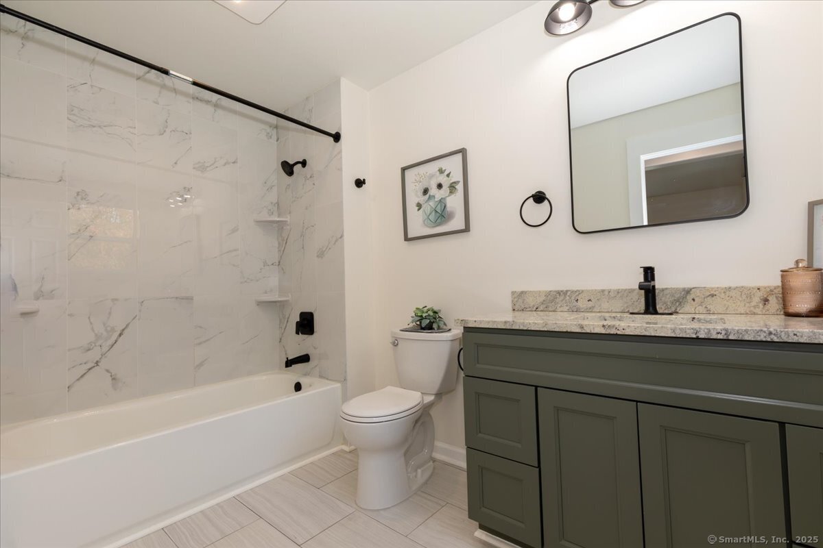 11 Winter Avenue Deep River, CT 06417 - Photo 8 of 25