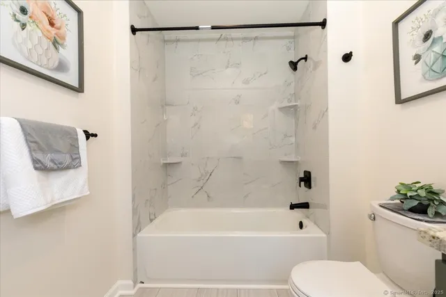 $325,000 | 11 Winter Avenue, Deep River, CT 06417