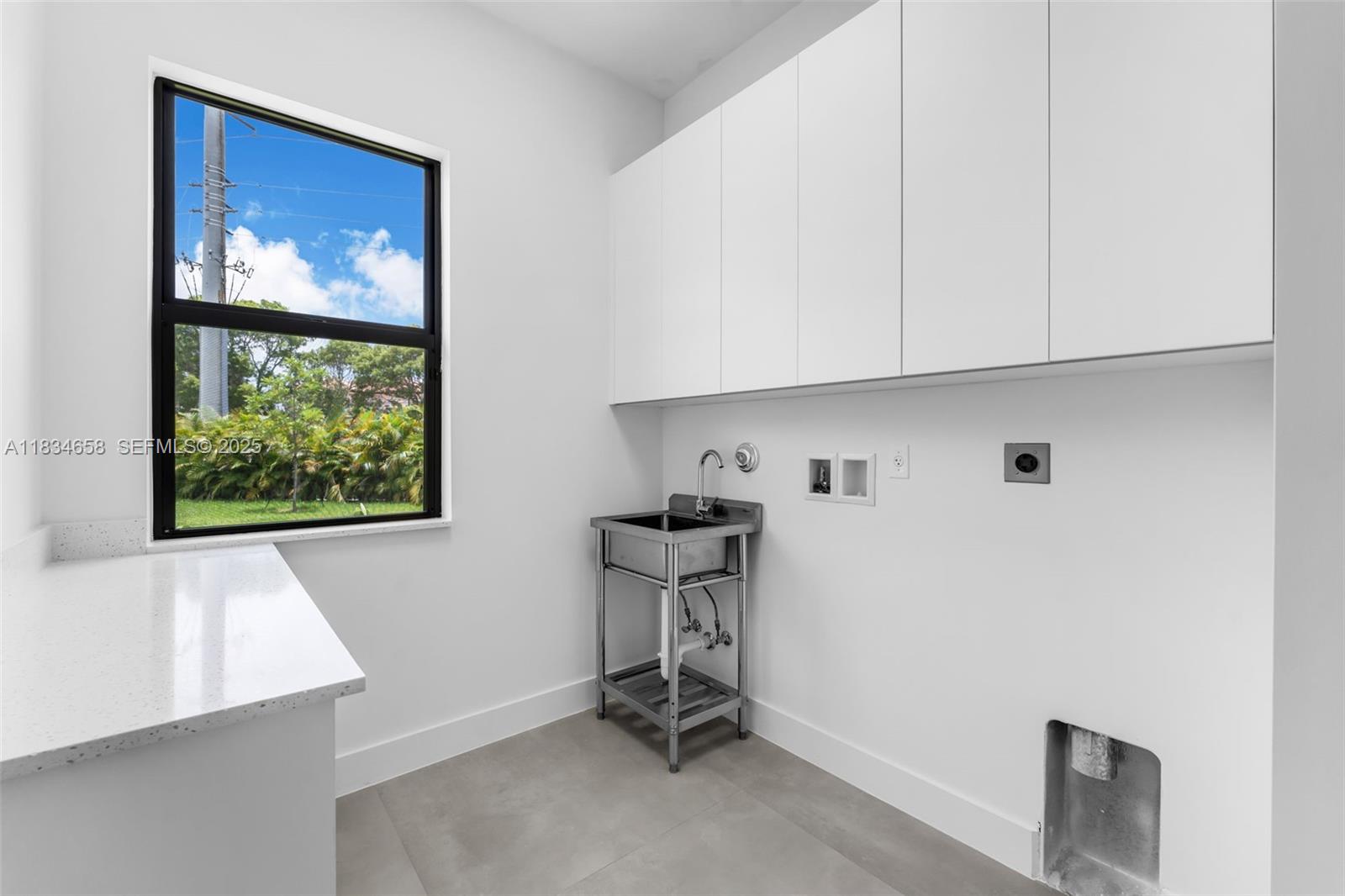 8220 Southwest 193rd Terrace Cutler Bay, FL 33157 - Photo 36 of 59 a view of workspace