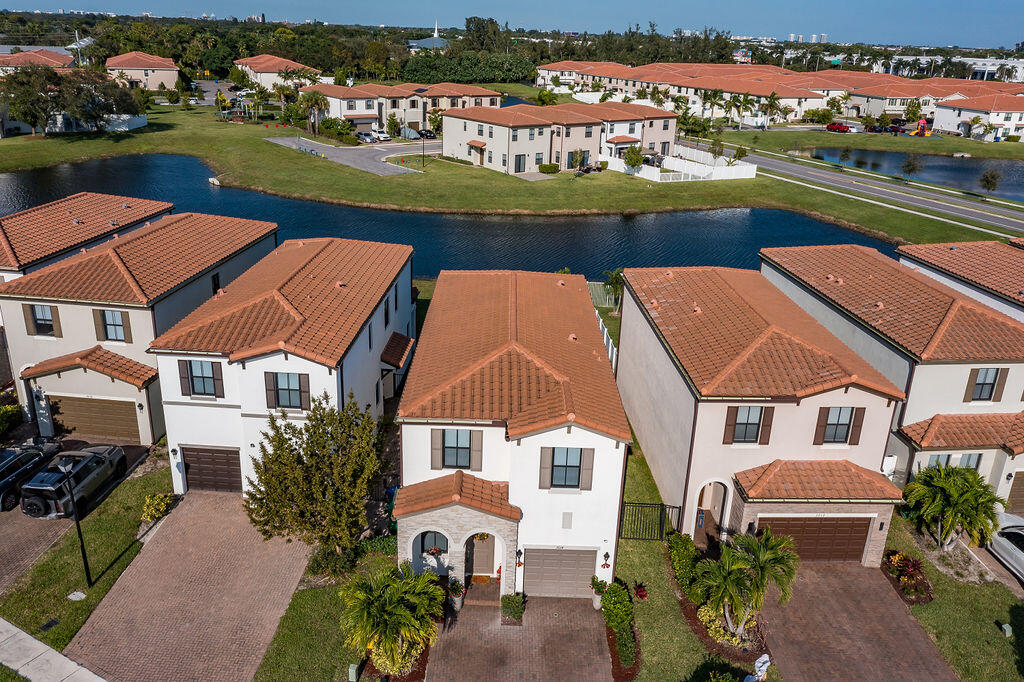 3014 Butternut Lane Riviera Beach, FL 33410 - Photo 24 of 33 3014ButternutLaneO-8