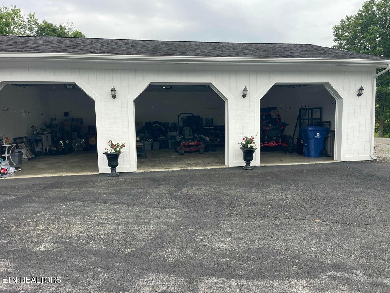 184 Osborne Road Pineville, KY 40977 - Photo 18 of 38 20260609140319165393000000-o