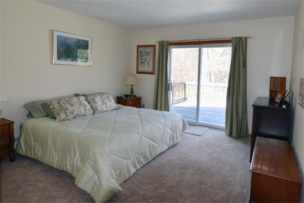 10 Welch Avenue Rutland, MA 01543 - Photo 12 of 27 Gallery Image 12