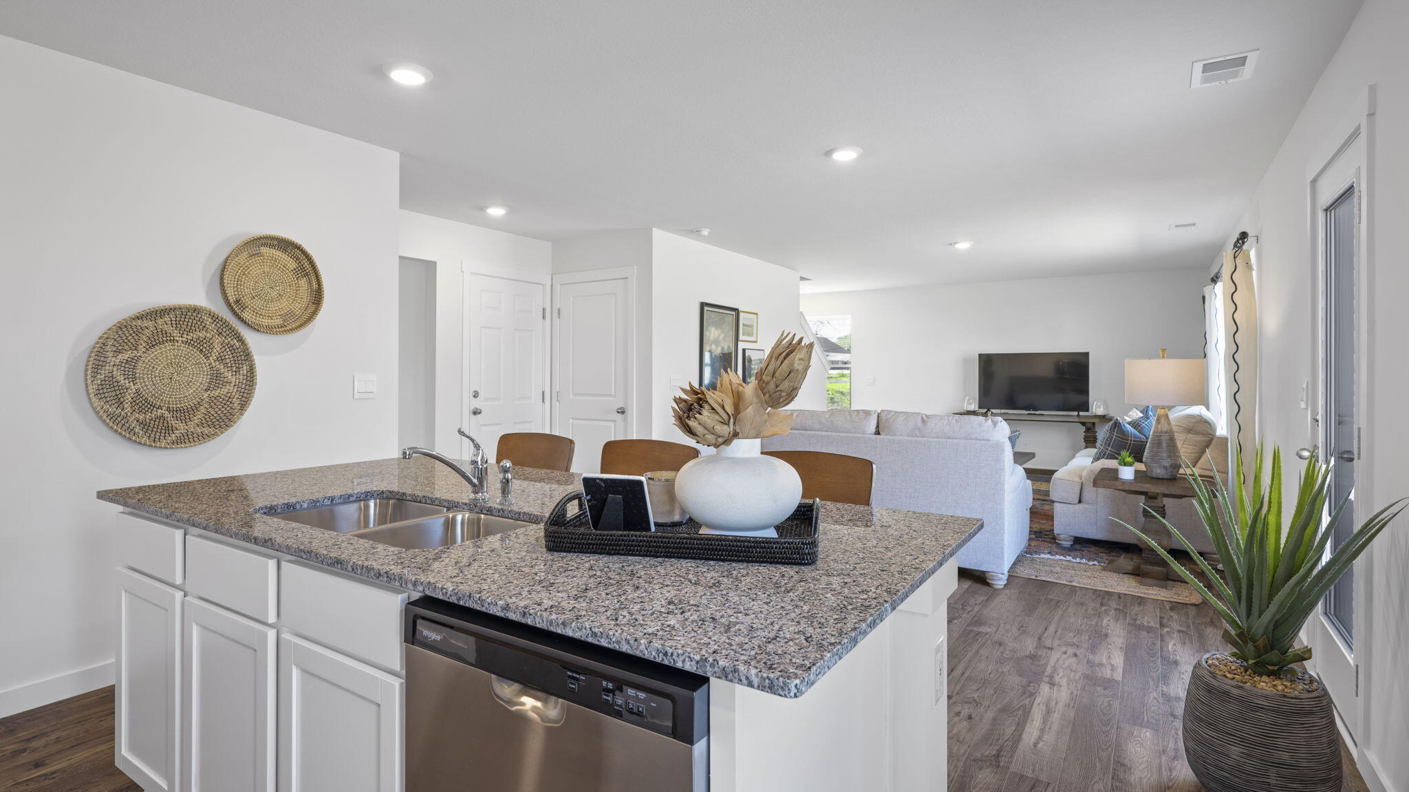 508 Fox Den Circle Dalton, GA 30721 - Photo 11 of 29 20-web-or-mls-DSC_4198