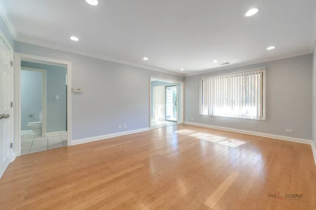 $2,400 | 365 Jefferson Court, Vernon Hills, IL 60061