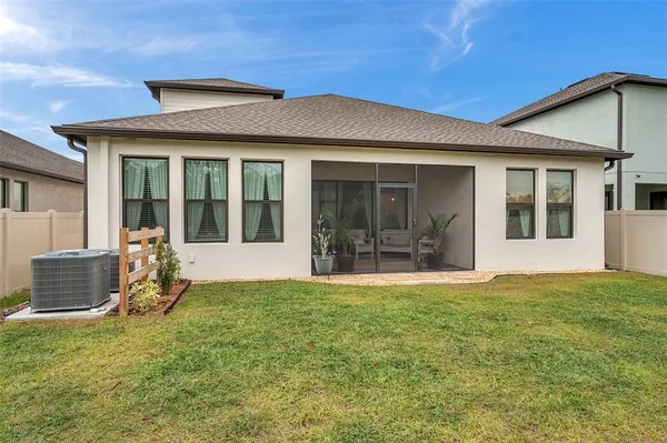 $595,000 | 22294 Storybook Cabin Way, Land O Lakes, FL 34637