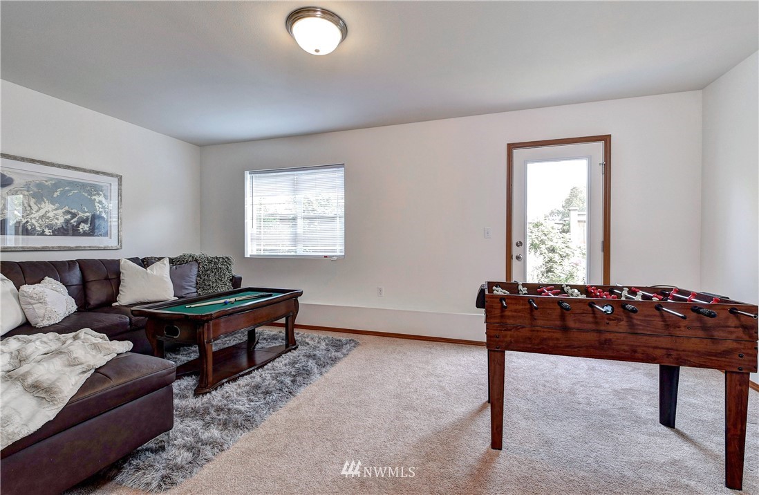 3433 164th Place Southeast Bothell, WA 98012 - Photo 21 of 27 Gallery Image 21