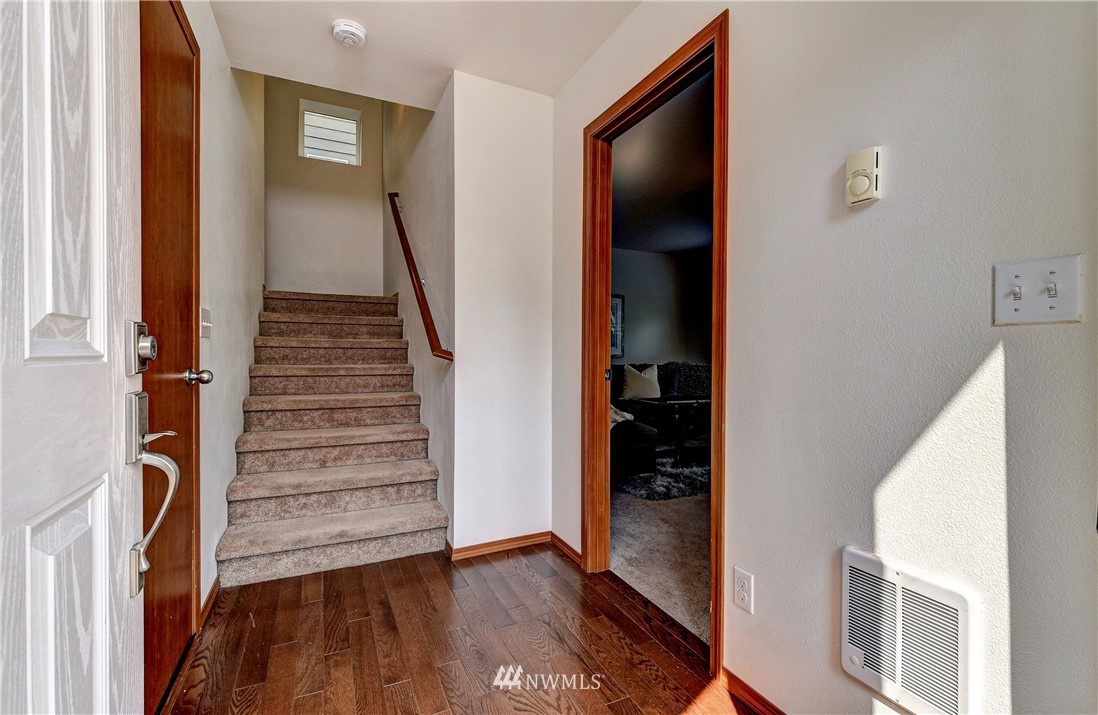 3433 164th Place Southeast Bothell, WA 98012 - Photo 23 of 27 Gallery Image 23