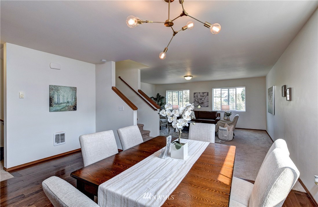 3433 164th Place Southeast Bothell, WA 98012 - Photo 6 of 27 Gallery Image 6