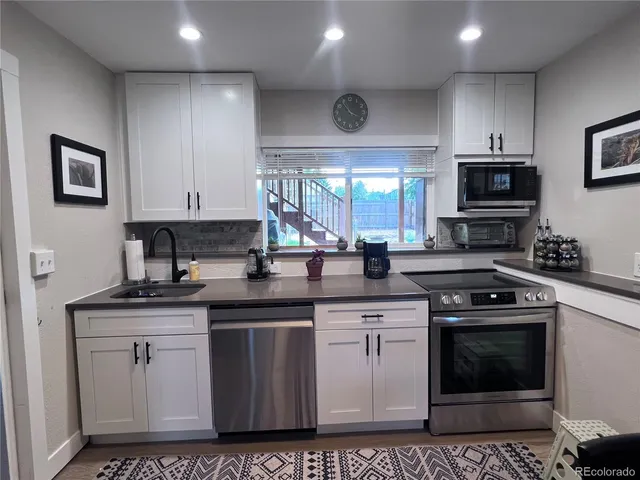 $1,400 | 11496 West 105th Drive, Broomfield, CO 80021