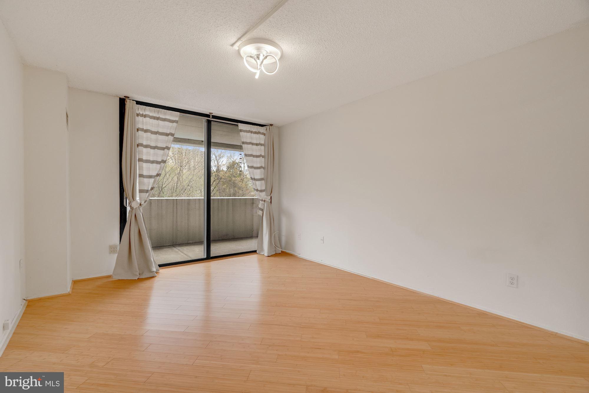 6101 Edsall Road, Unit 604 Alexandria, VA 22304 - Photo 19 of 43 Bedroom