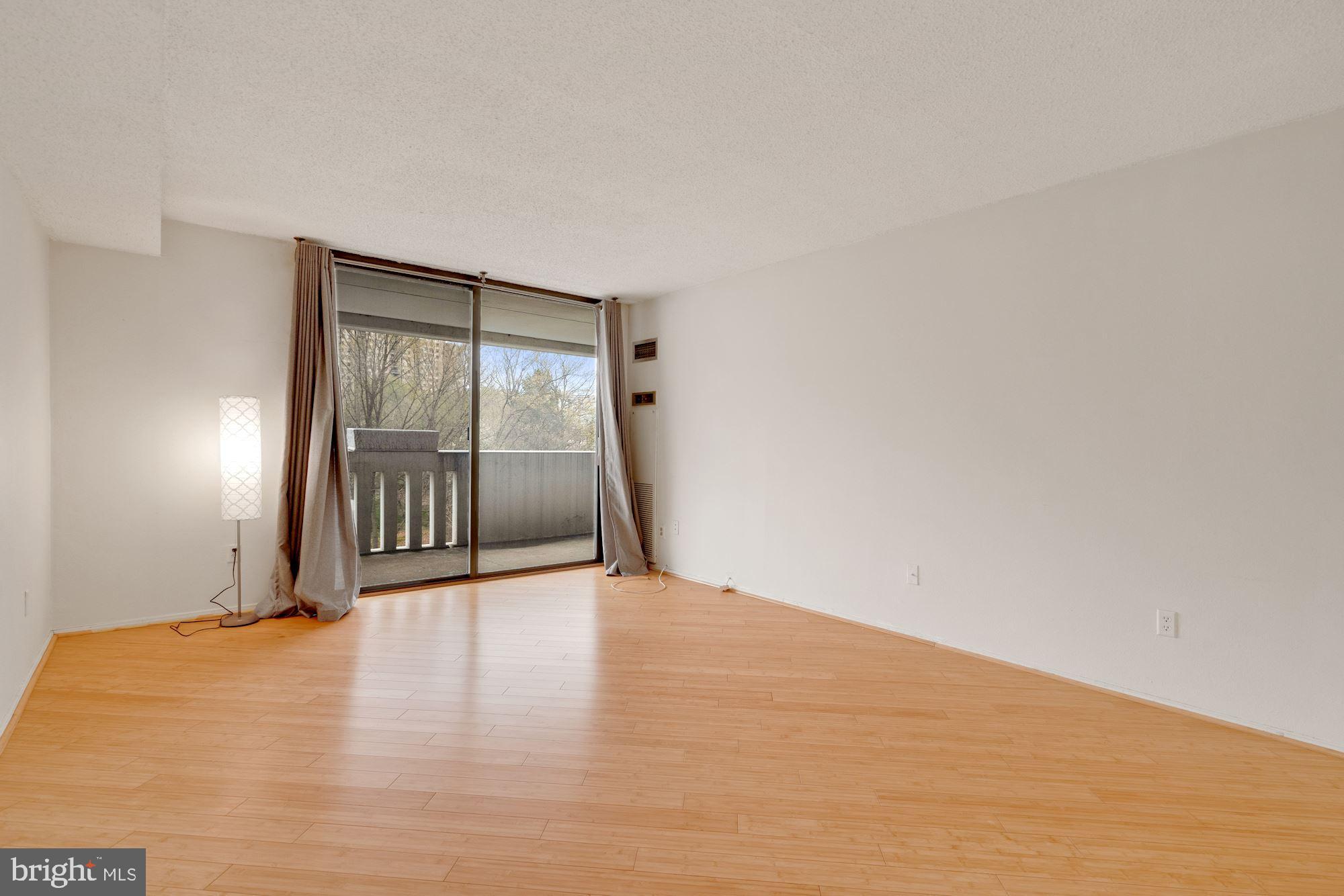 6101 Edsall Road, Unit 604 Alexandria, VA 22304 - Photo 25 of 43 Master Bedroom
