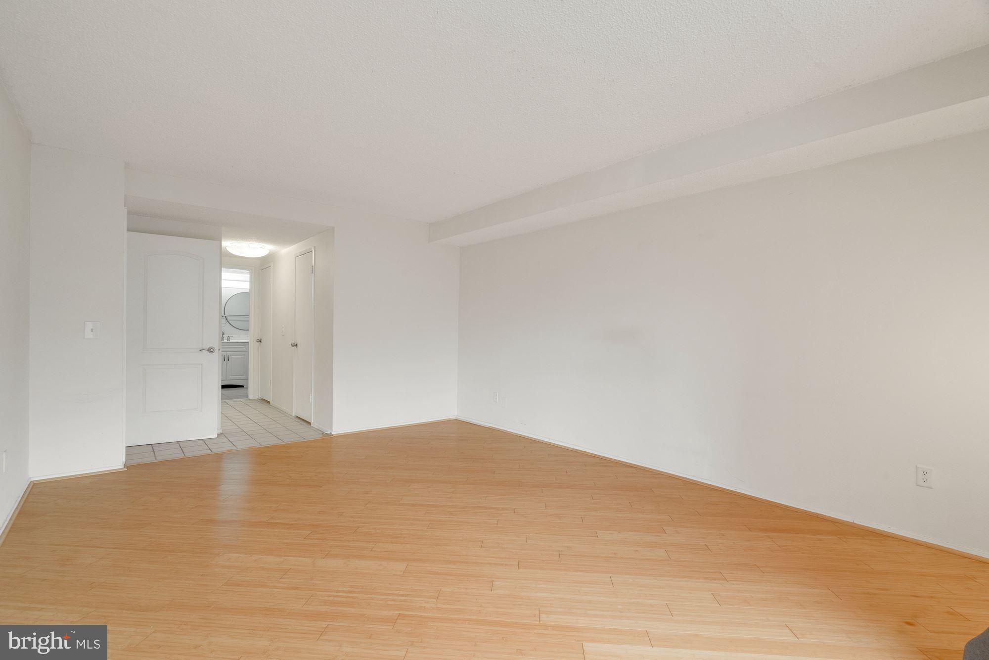 6101 Edsall Road, Unit 604 Alexandria, VA 22304 - Photo 26 of 43 Master Bedroom