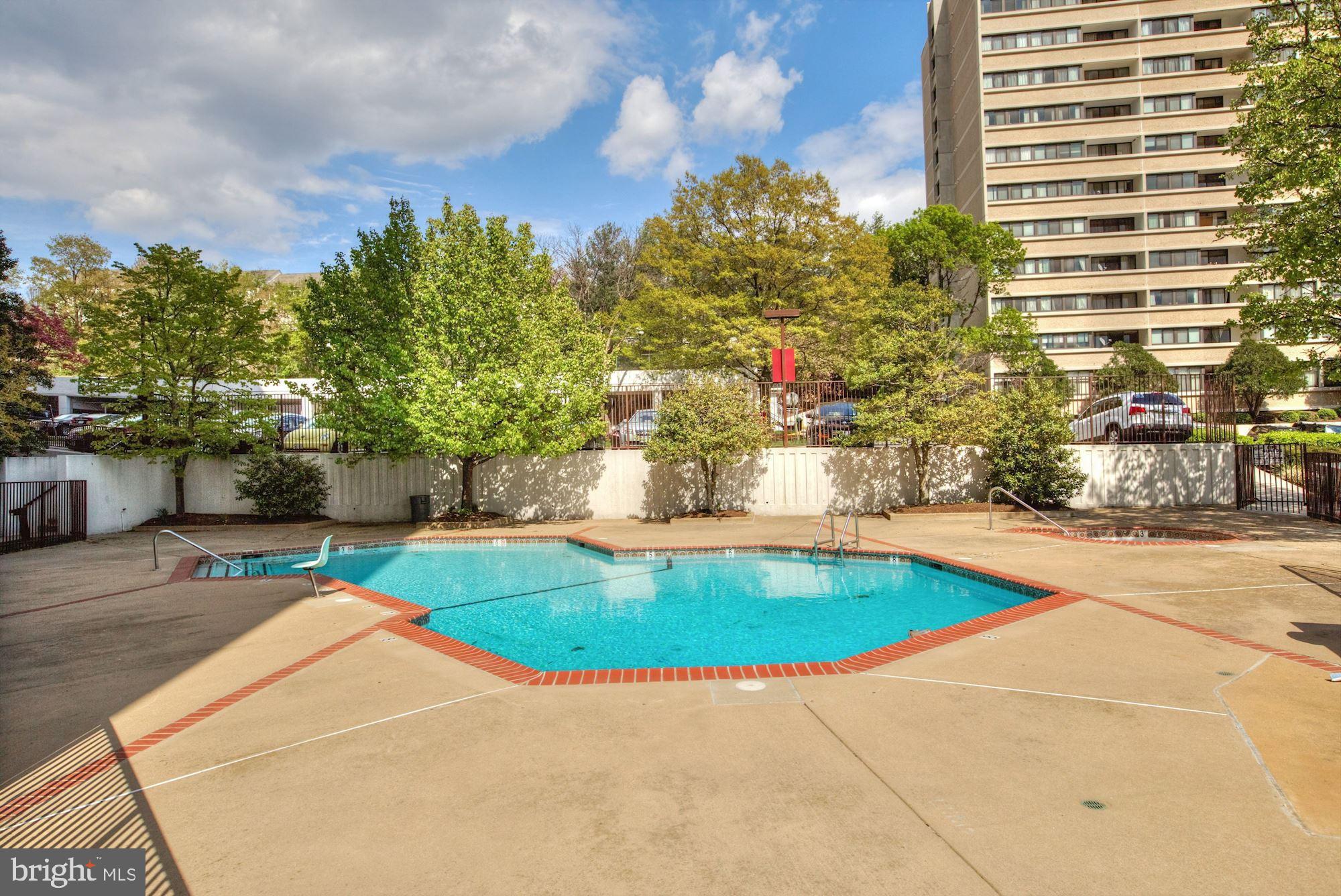 6101 Edsall Road, Unit 604 Alexandria, VA 22304 - Photo 34 of 43 Community Pool