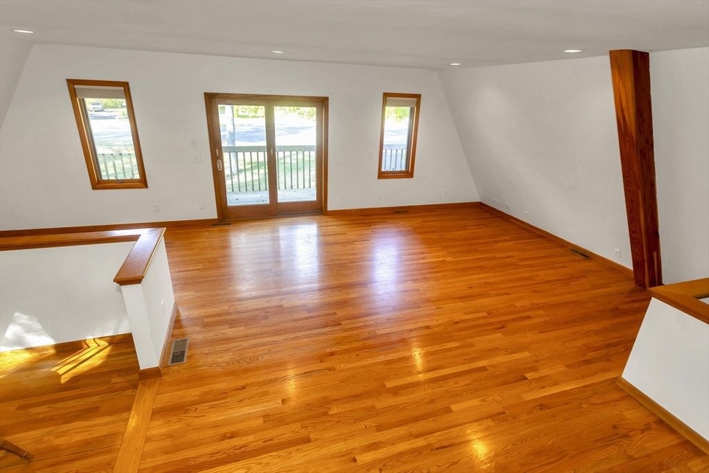 123 Mountainview Road East Longmeadow, MA 01028 - Photo 13 of 42