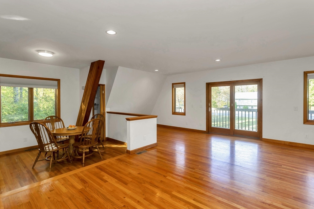 123 Mountainview Road East Longmeadow, MA 01028 - Photo 26 of 42