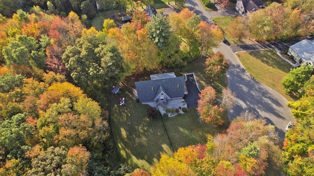 123 Mountainview Road East Longmeadow, MA 01028 - Photo 3 of 42