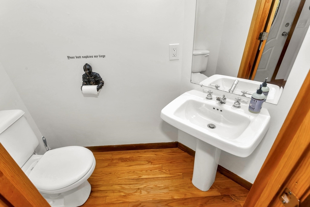 123 Mountainview Road East Longmeadow, MA 01028 - Photo 38 of 42