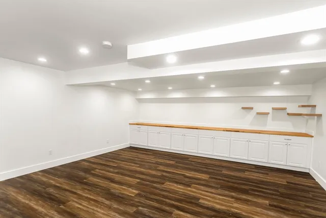 $520,000 | 123 Mountainview Road, East Longmeadow, MA 01028