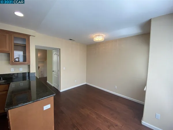 $3,950 | 1548 Sunnyvale Avenue, Walnut Creek, CA 94597