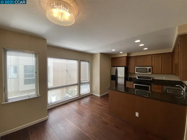 $3,950 | 1548 Sunnyvale Avenue, Walnut Creek, CA 94597