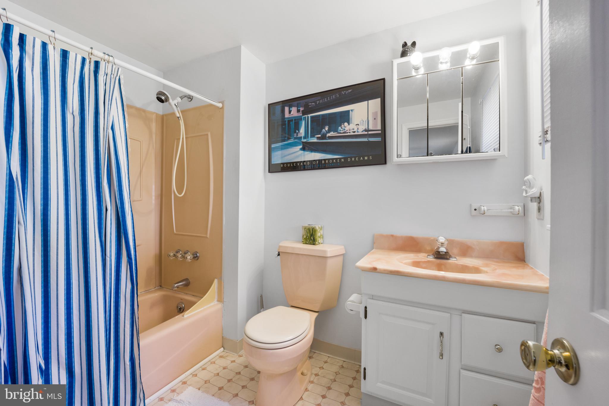 921 Fairview Road Swarthmore, PA 19081 - Photo 17 of 28 Master Bath