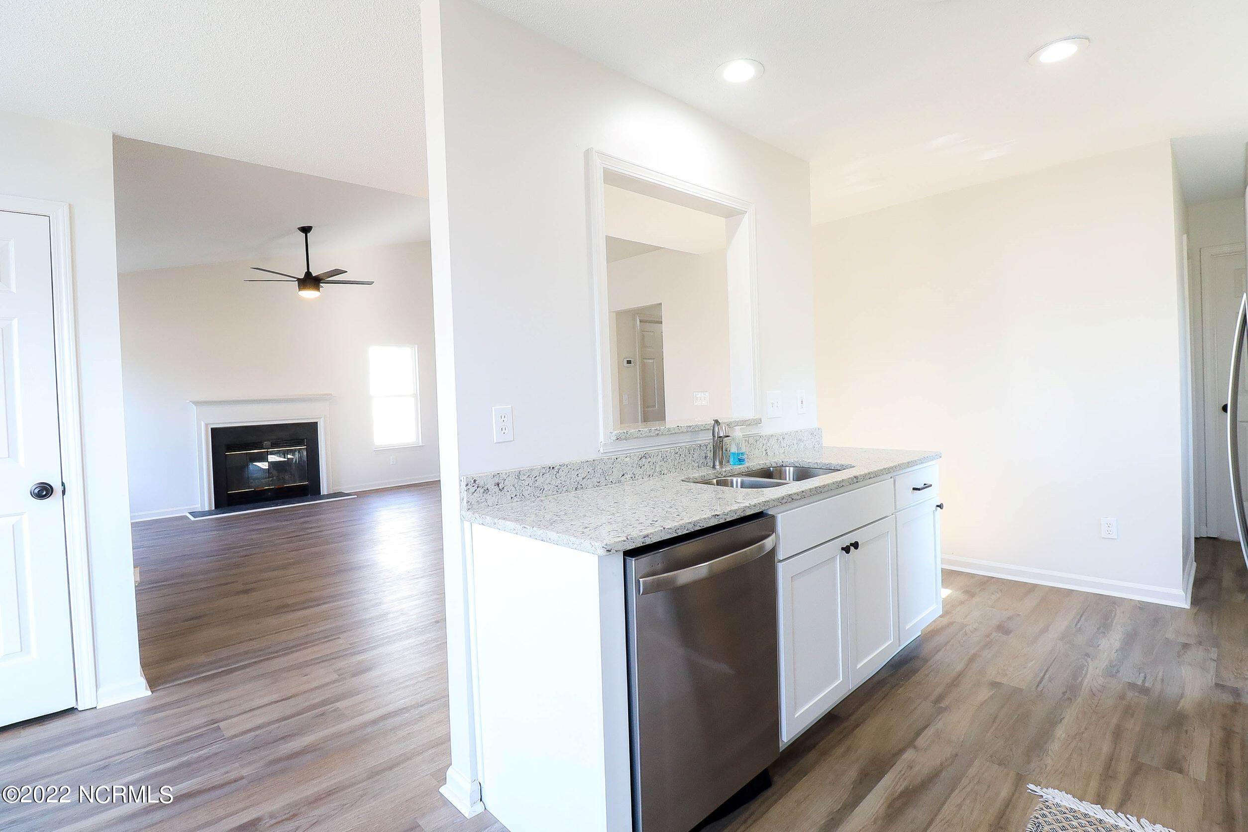 2104 White Road Wilmington, NC 28411 - Photo 21 of 40 IMG_0068