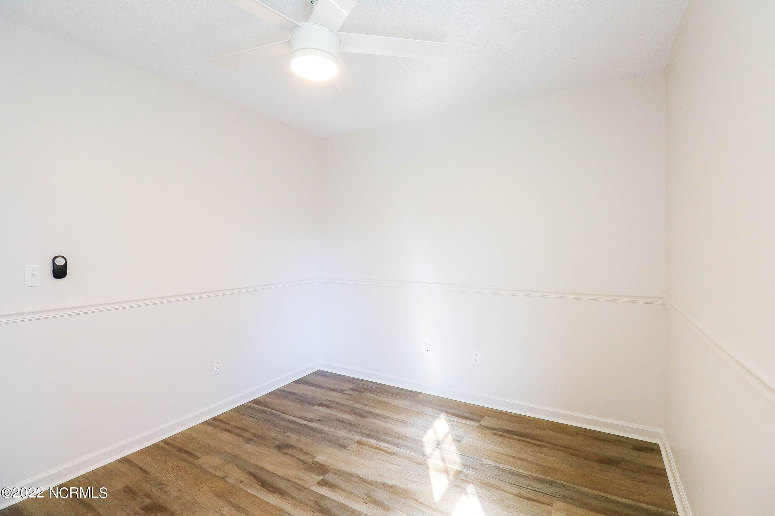 2104 White Road Wilmington, NC 28411 - Photo 36 of 40 IMG_0006