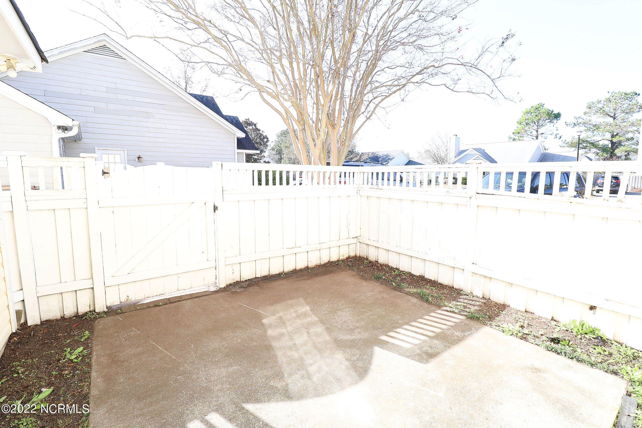 2104 White Road Wilmington, NC 28411 - Photo 8 of 40 IMG_0031