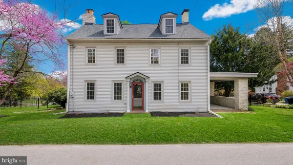 $825,000 | 204 Brookhaven Road, Wallingford, PA 19086