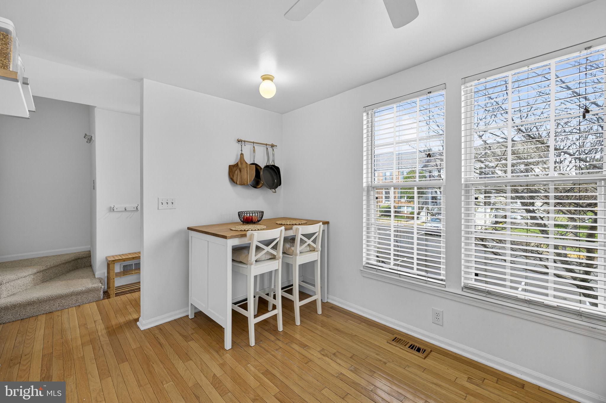 45430 Gable Square Sterling, VA 20164 - Photo 11 of 52 a workspace with furniture and a window