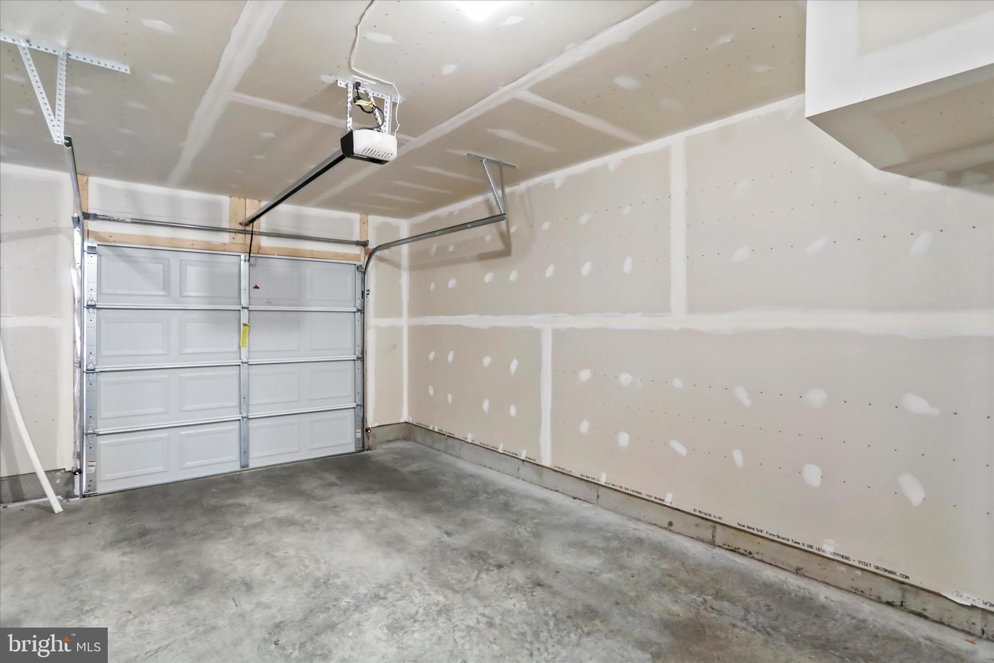 143 Cooperage Road Inwood, WV 25428 - Photo 4 of 23 Garage