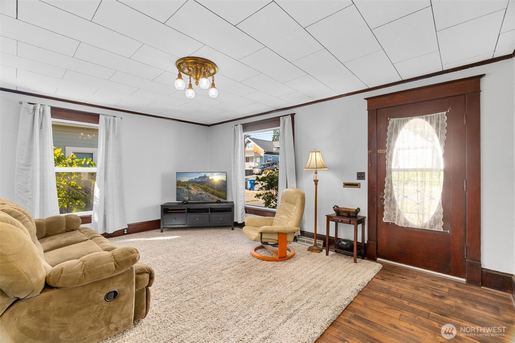 618 West Maple Street Centralia, WA 98531 - Photo 4 of 32