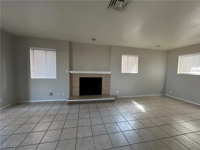 $1,995 | 3950 Delos Drive, Las Vegas, NV 89103