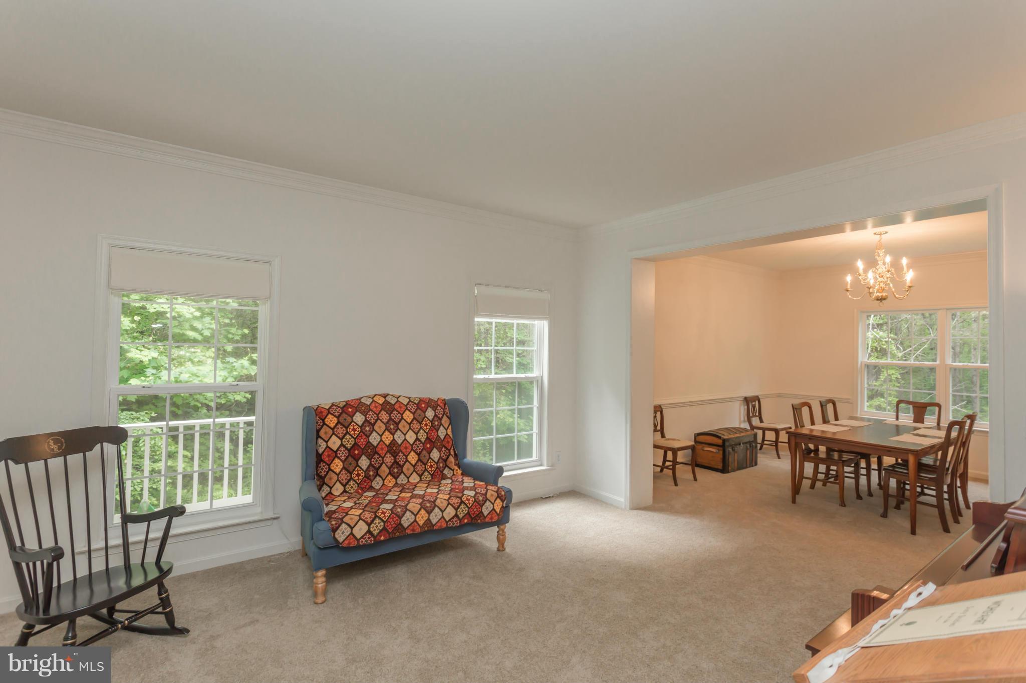 110 Revell Road Fredericksburg, VA 22405 - Photo 3 of 29 Living Room