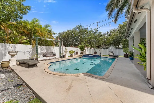 a view of outdoor space yard and patio