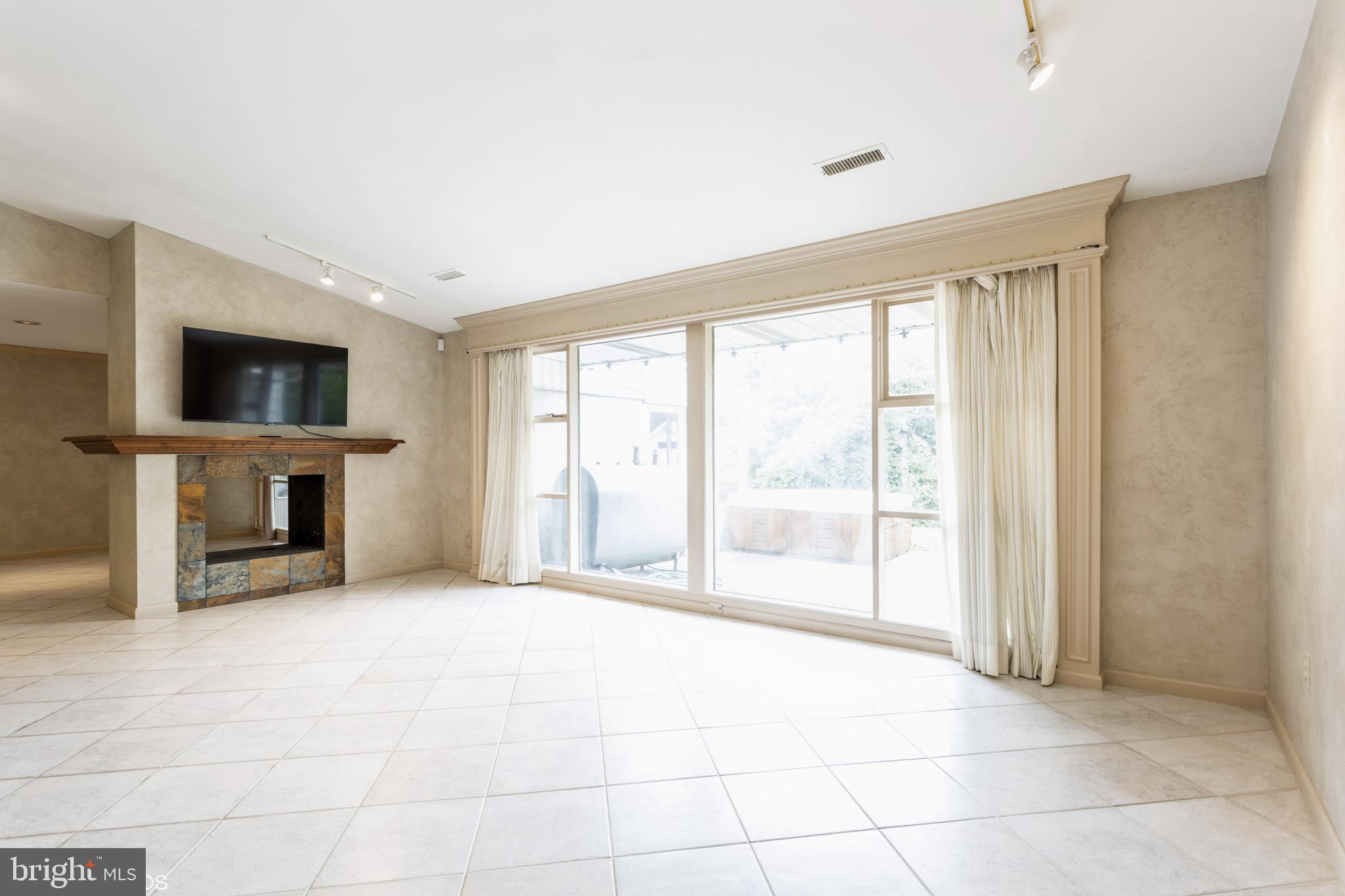 7920 Long Meadow Road Baltimore, MD 21208 - Photo 23 of 66