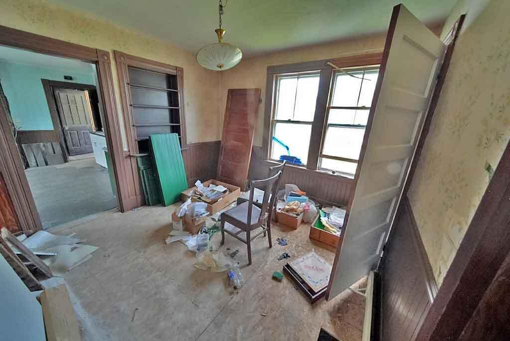 7 Cleveland Street Houlton, ME 04730 - Photo 13 of 58 formal-dining-room