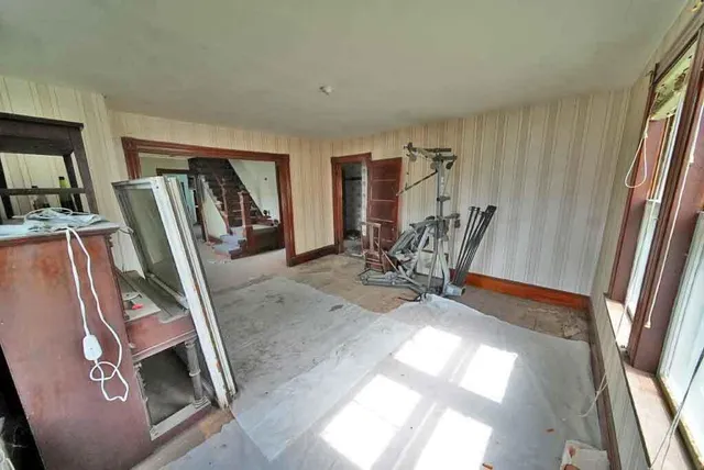 $59,900 | 7 Cleveland Street, Houlton, ME 04730