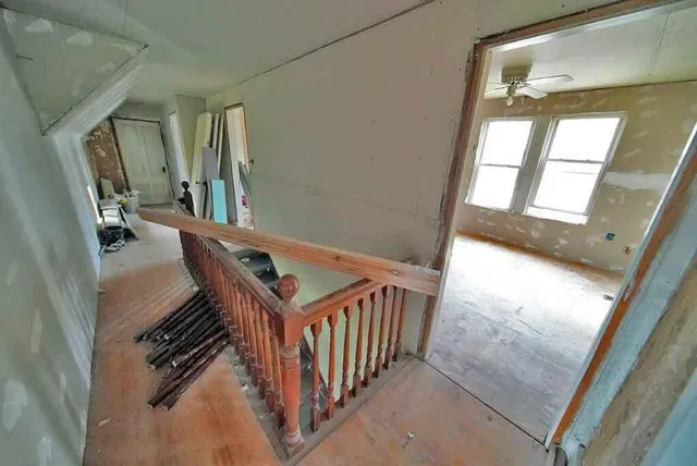 $59,900 | 7 Cleveland Street, Houlton, ME 04730