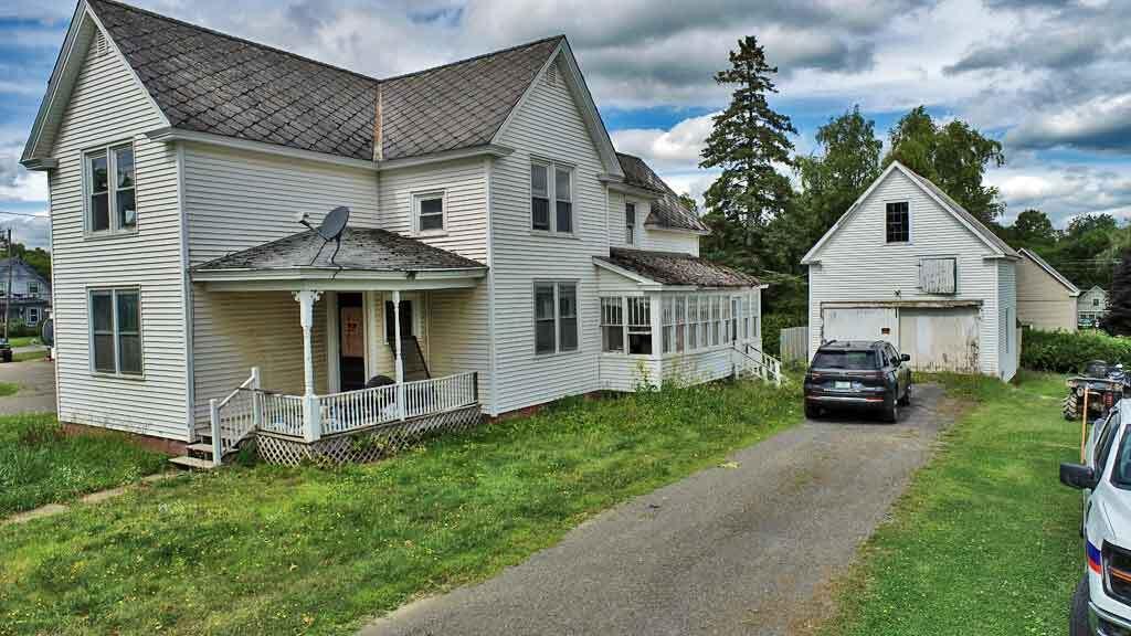 7 Cleveland Street Houlton, ME 04730 - Photo 54 of 58 maine-house-small-town