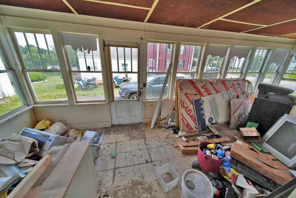 7 Cleveland Street Houlton, ME 04730 - Photo 56 of 58 side-glass-porch